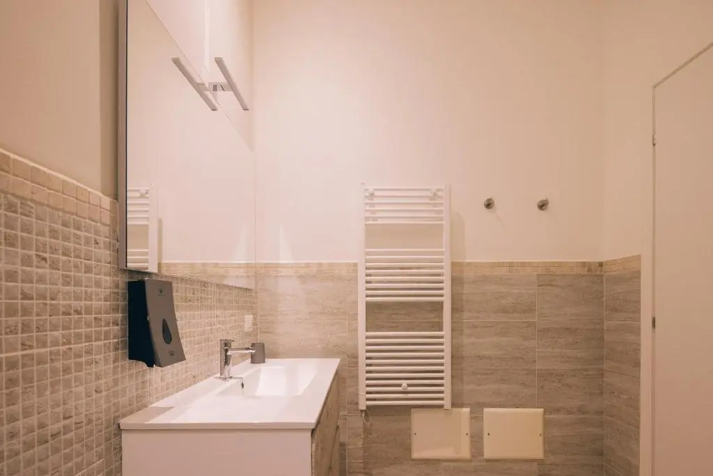 La Promenade Rooms & Suites