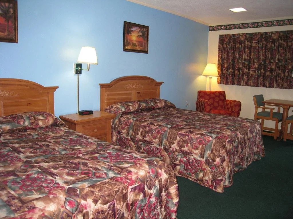 Cheerio Inn - Glennville