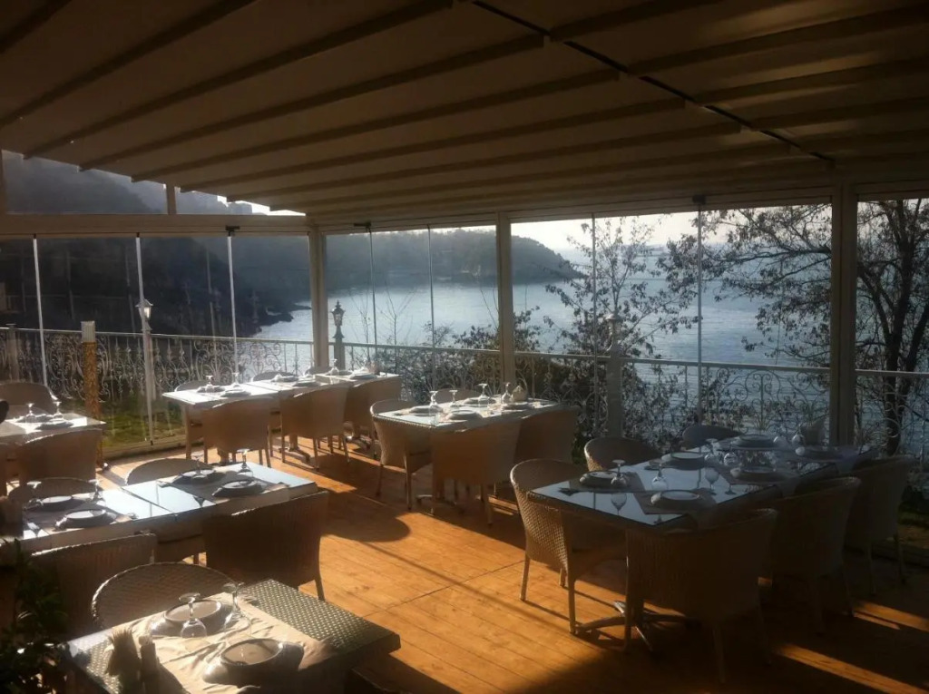 Bab-i Zer Konaklama Ve Restoran