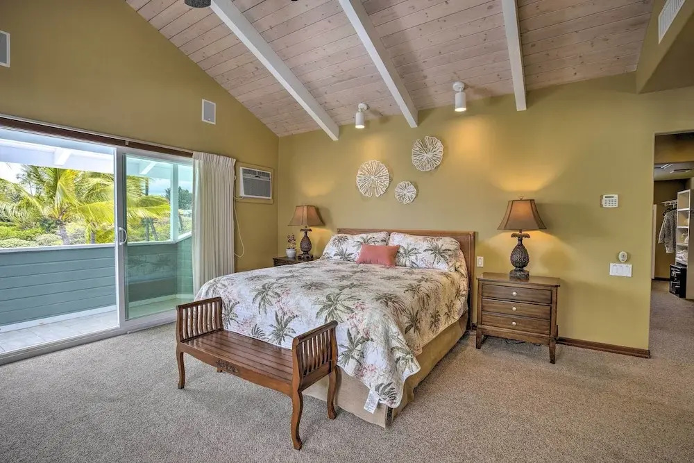 Ocean-view Kailua-kona Escape w/ Private Pool!