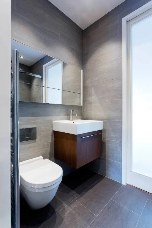 Sophisticated Kensington