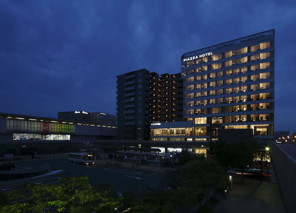 Piazza Hotel Nara