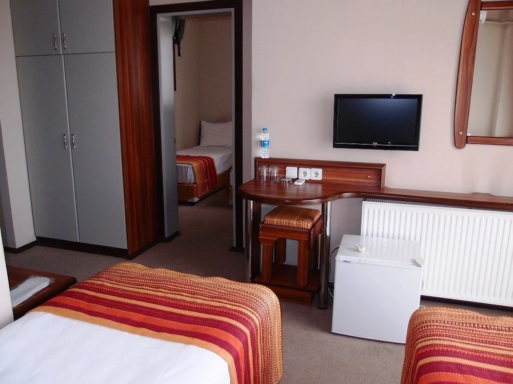 Otel Tirem