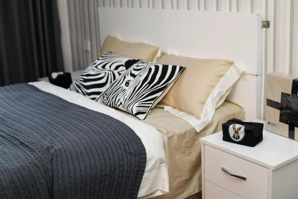 Henan Kaifeng·Gulou Square· Locals Apartment 00138590
