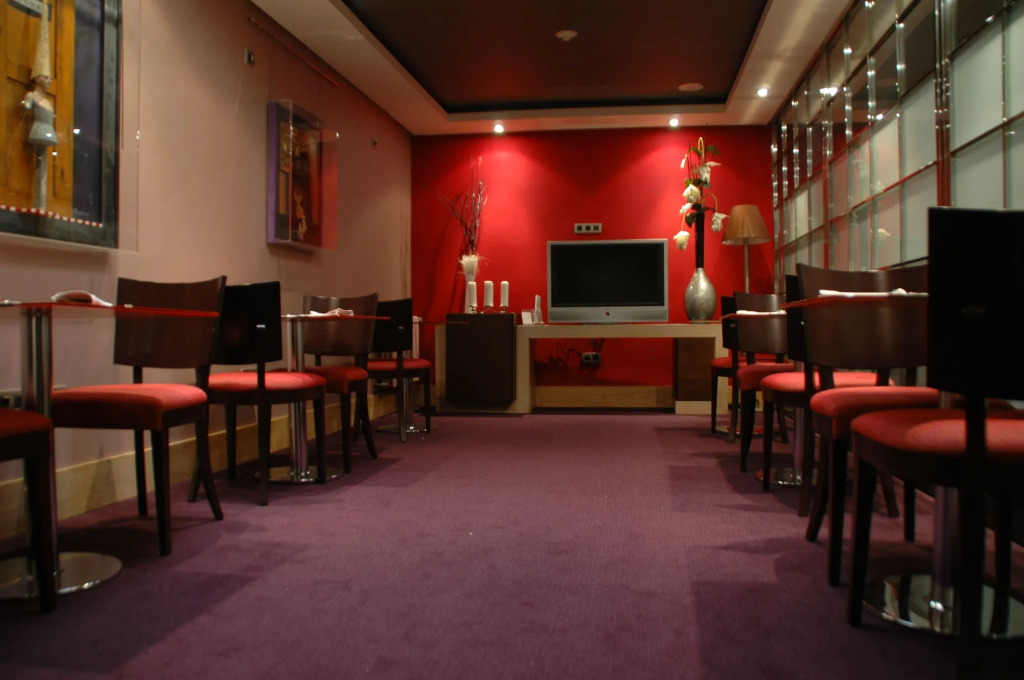 Washington Parquesol Suites & Hotel