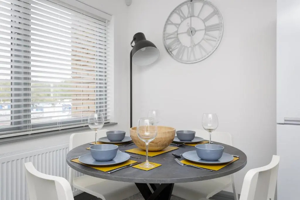 Oliverball Serviced Apartments - Sovereign Gate 2 - 2 bedroom apartment close to City Centre