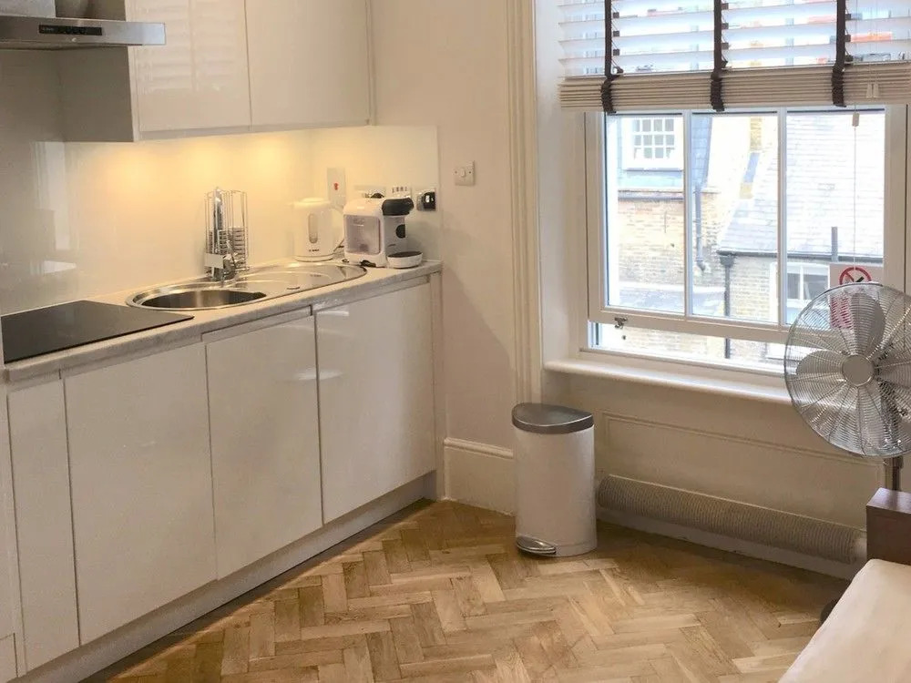 Belgrave Studio Apartment