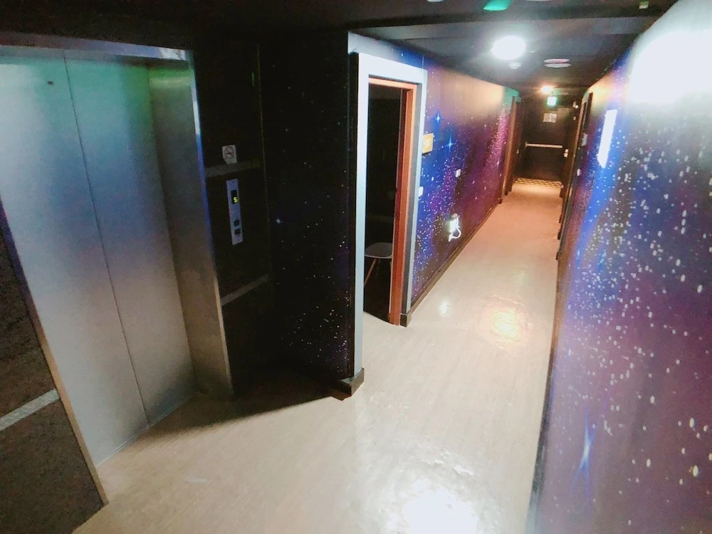 Hotel 35
