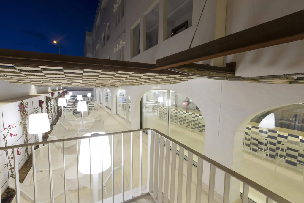 Ebano Hotel Apartments & Spa