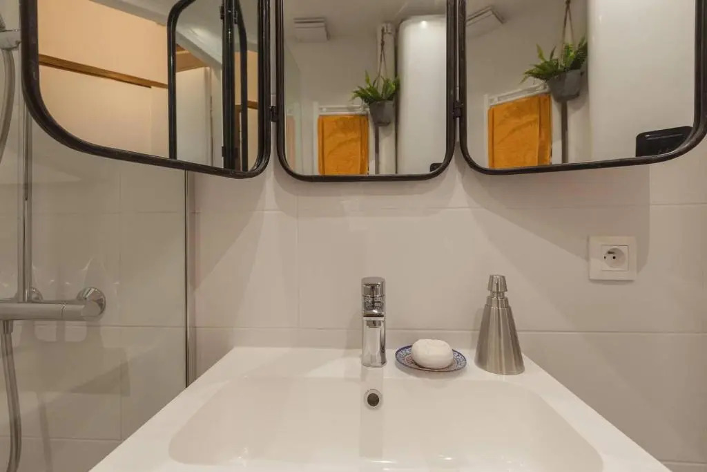 Nicelidays - Le Berlioz - city central - 7min from beaches