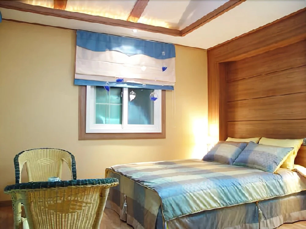 Taean Diana Pension