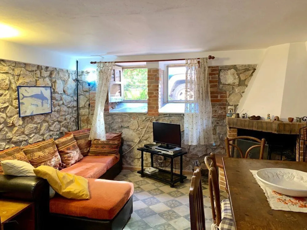 Margherita di Savoia Apartment