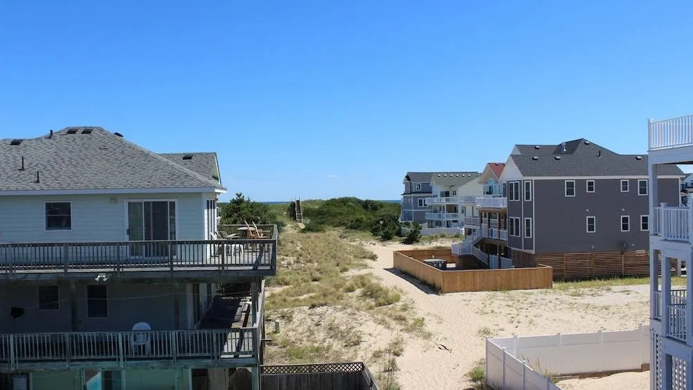 Albatross House - 5 Br Home