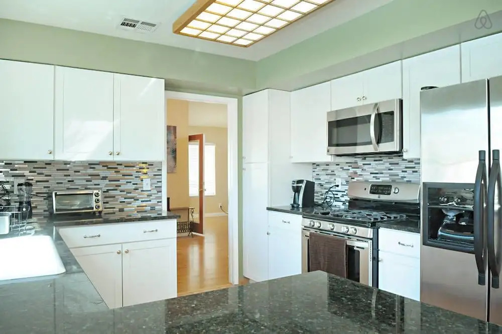 Luxury 4br 8min to Las Vegas Strip
