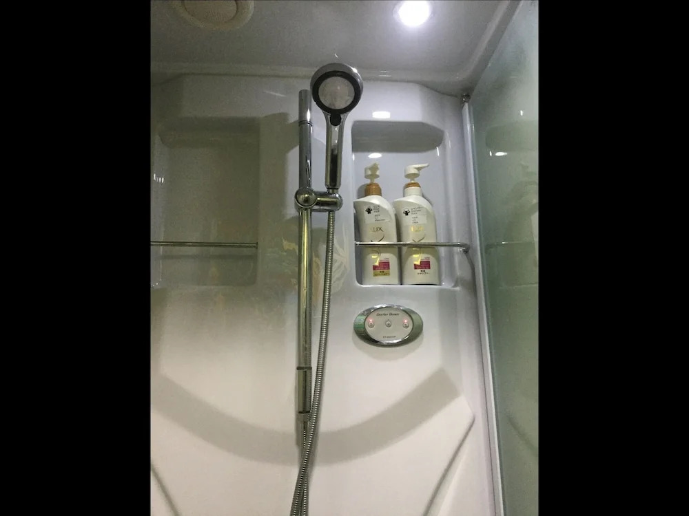 Poshtel Osaka 240