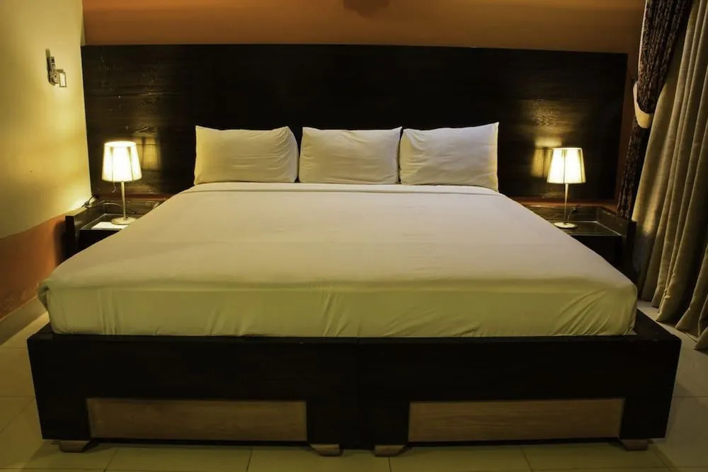 Hotel Country Inn