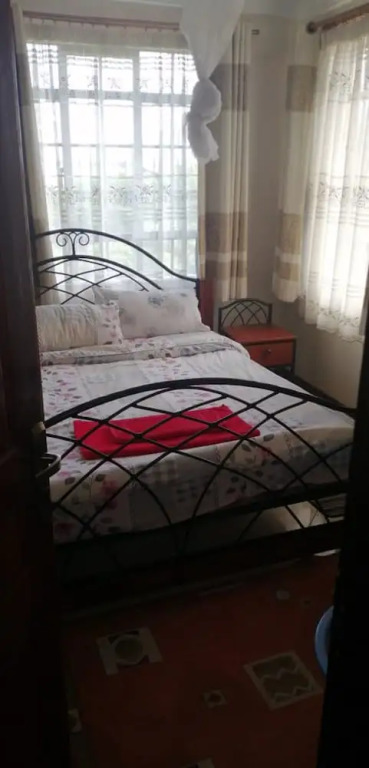 Gracious Apartment