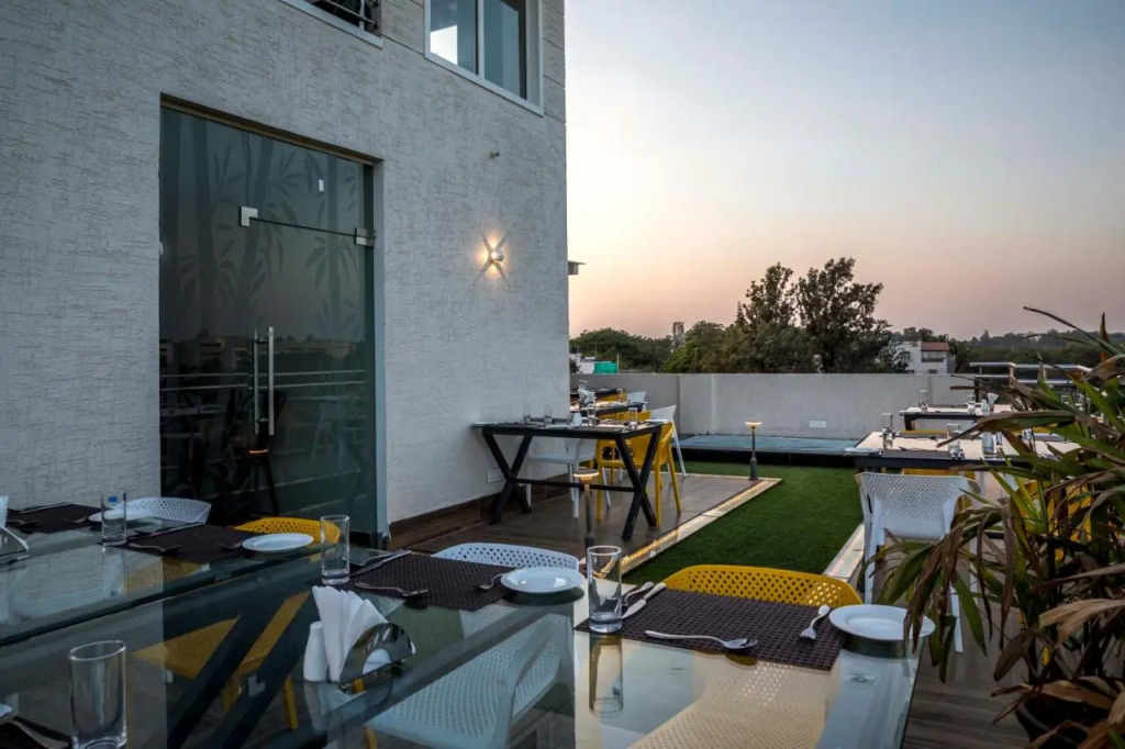 Hotel Urban Jade