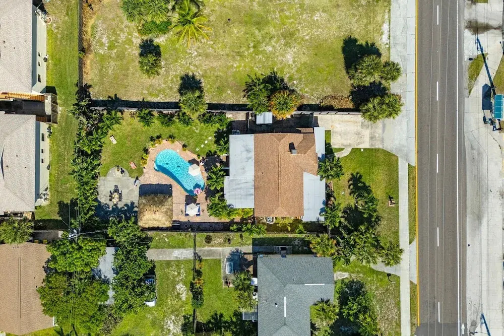 1280 S Atlantic Ave