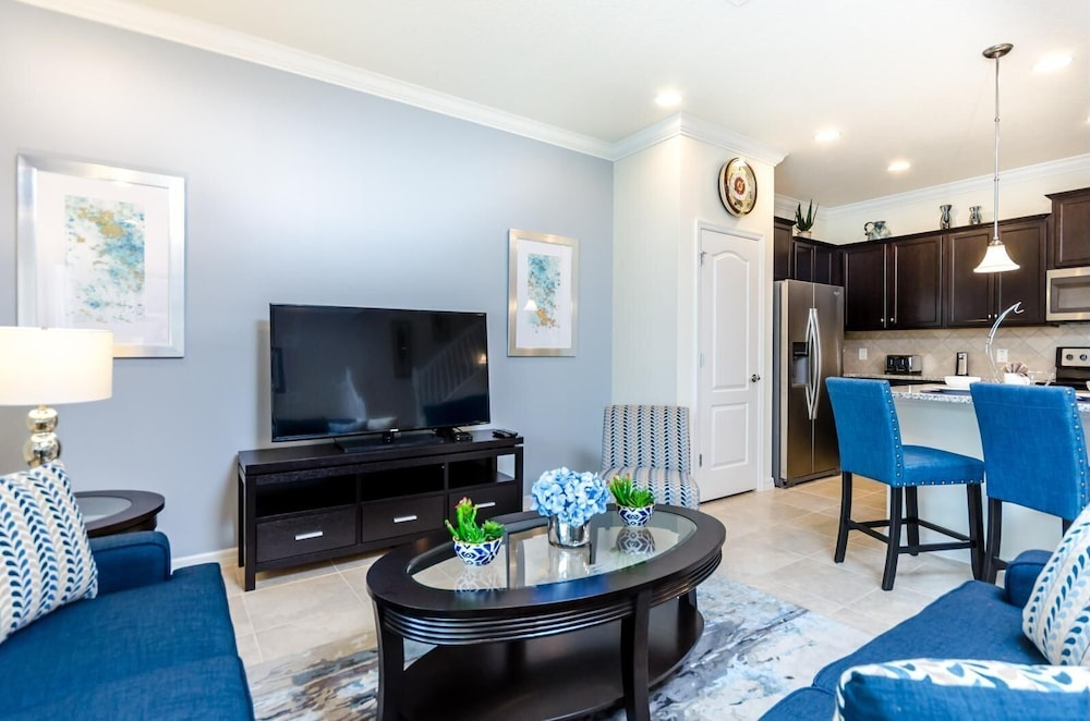 Themed 5BR Home Near Disney