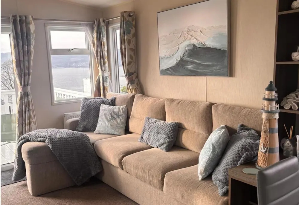 Sleeps 8 - Peaceful Coastal Caravan - Wemyss Bay
