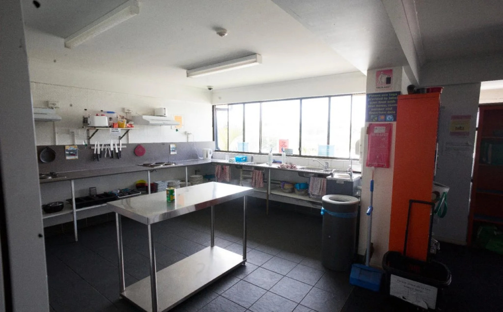 Surfers Paradise YHA