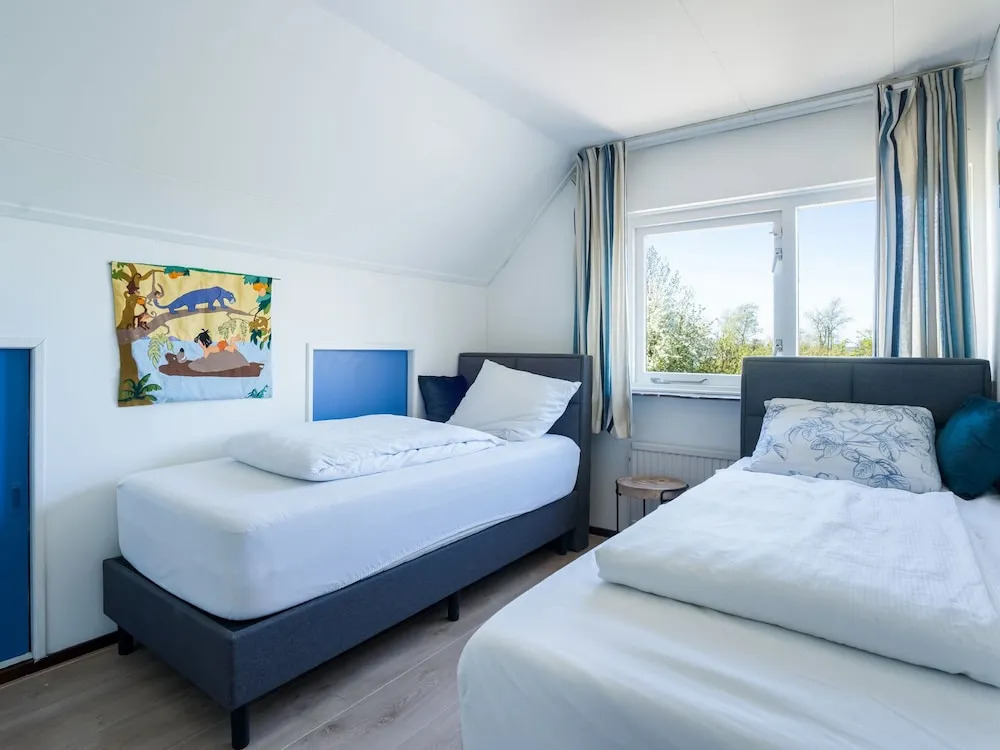 Scenic Villa Near Bergen Close to the sea