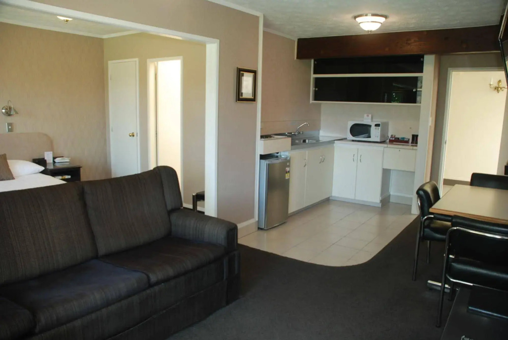 Fountain City Motor Inn