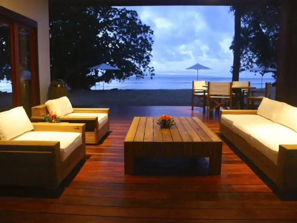 Tides Reach Resort