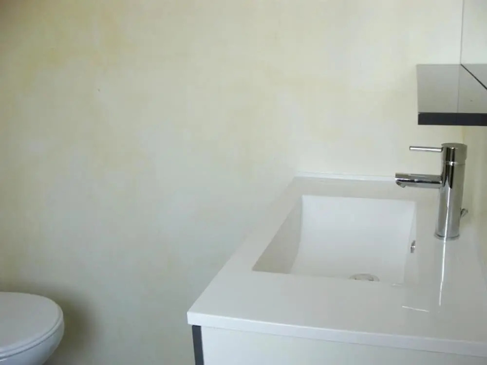 Apartment With one Bedroom in Le Thor, With Shared Pool, Enclosed Garden and Wifi - 80 km From the Beach
