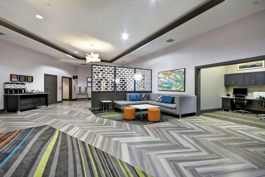 Hampton Inn & Suites Los Angeles Burbank Airport