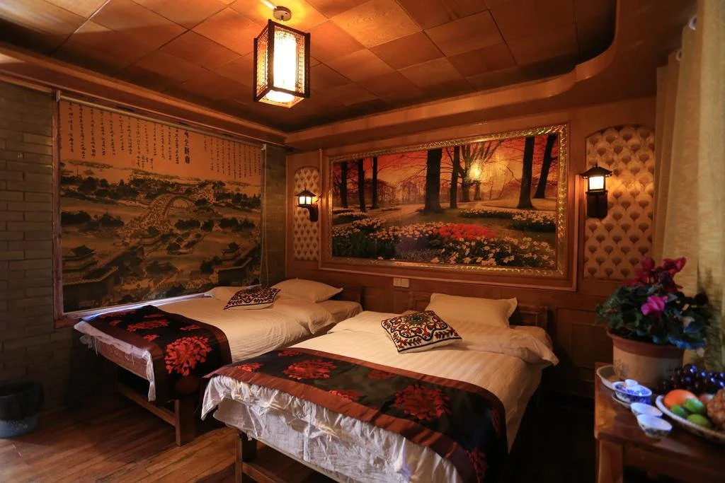 Lijiang Shiwai Taoyuan Inn