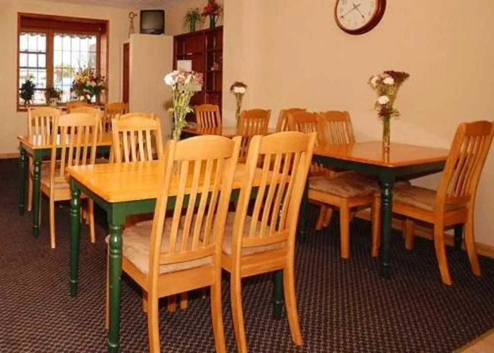 Quality Inn & Suites Waterloo-Ia (us)