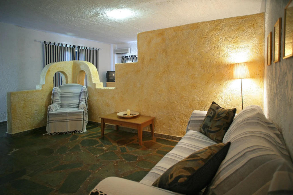 Andros Holiday Hotel