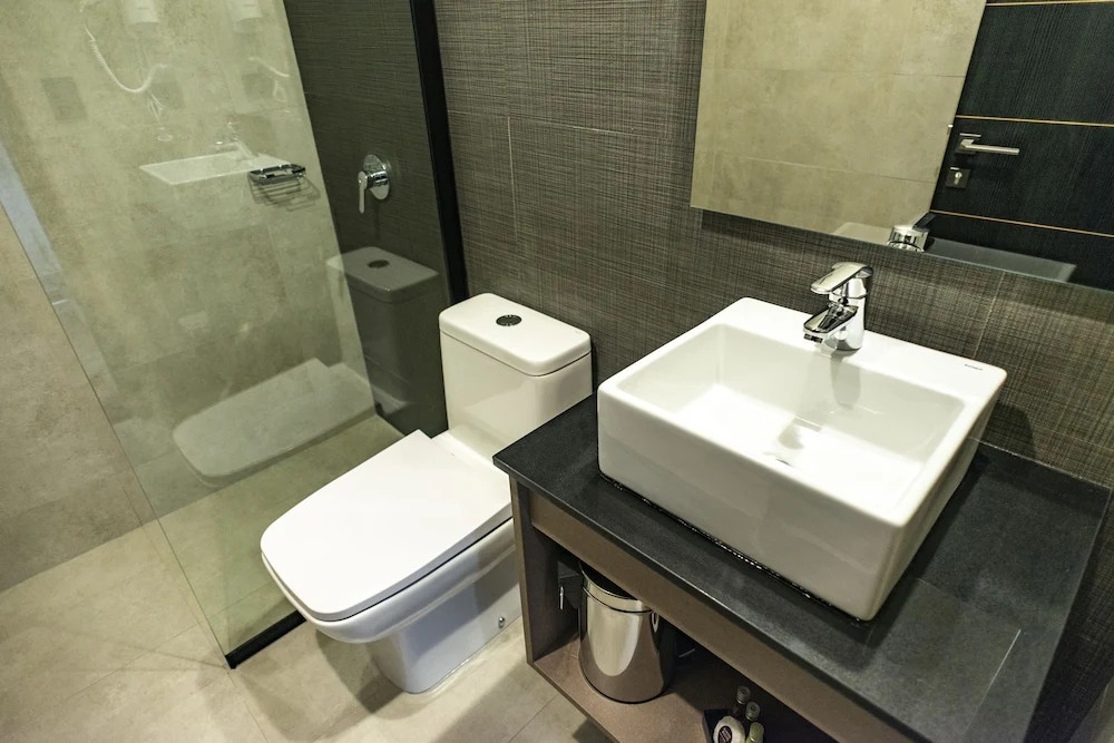 Hotel H9