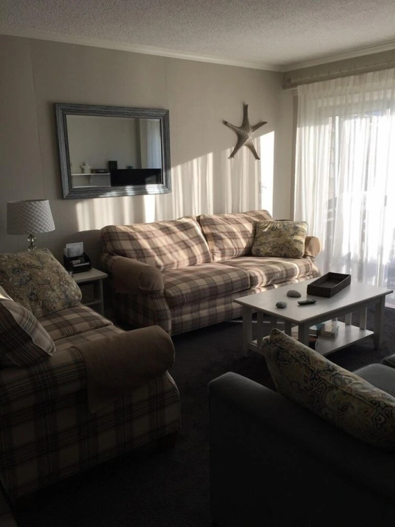 Holden Memories #67108 - 3 Br Condo