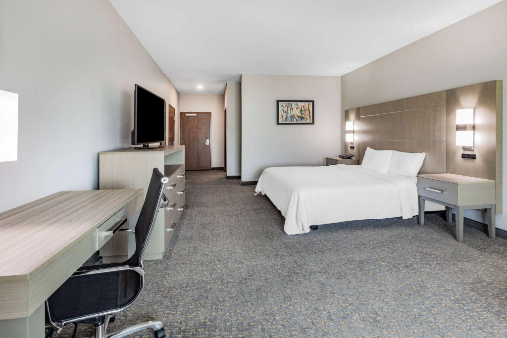 La Quinta Inn & Suites by Wyndham Jackson-Cape Girardeau