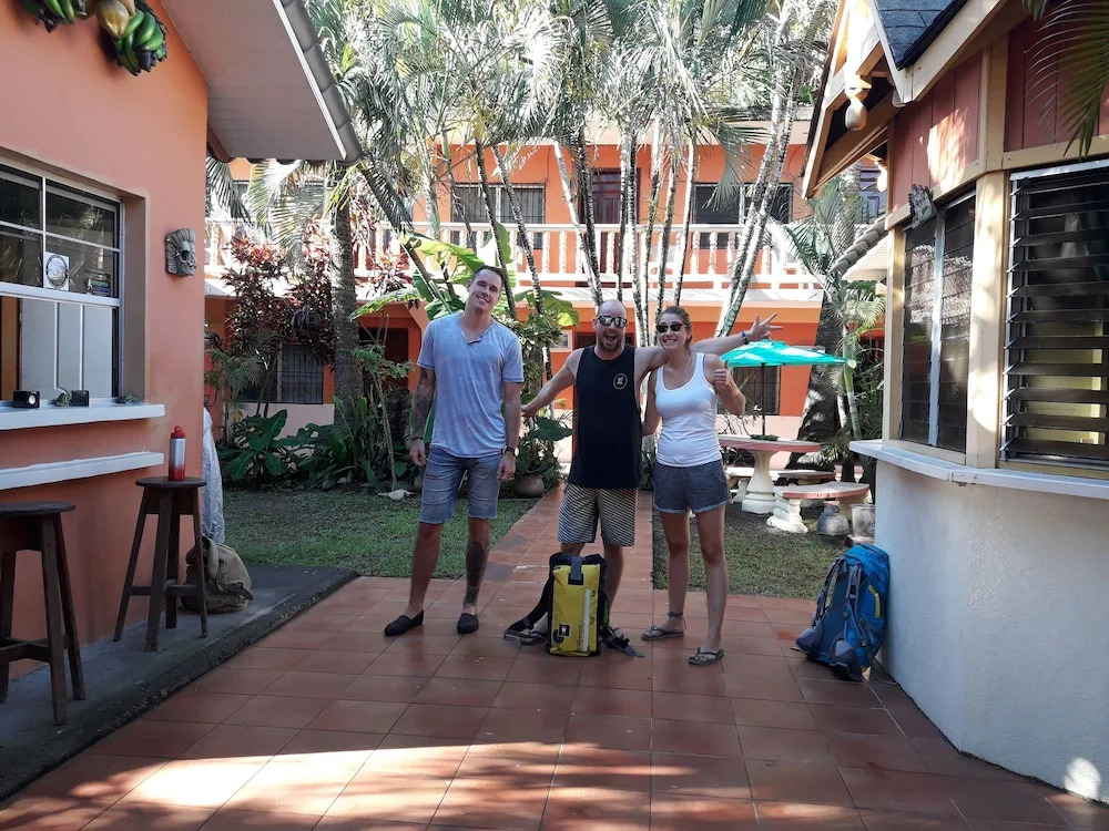 Las Vibras Hostel