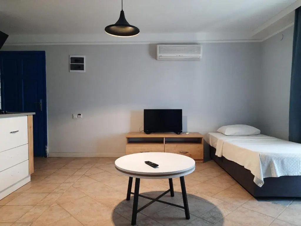 Mesmerizing Flat With Shared Pool in Cesme