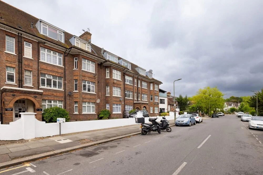 The Hendon Escape - Elegant 3bdr Flat