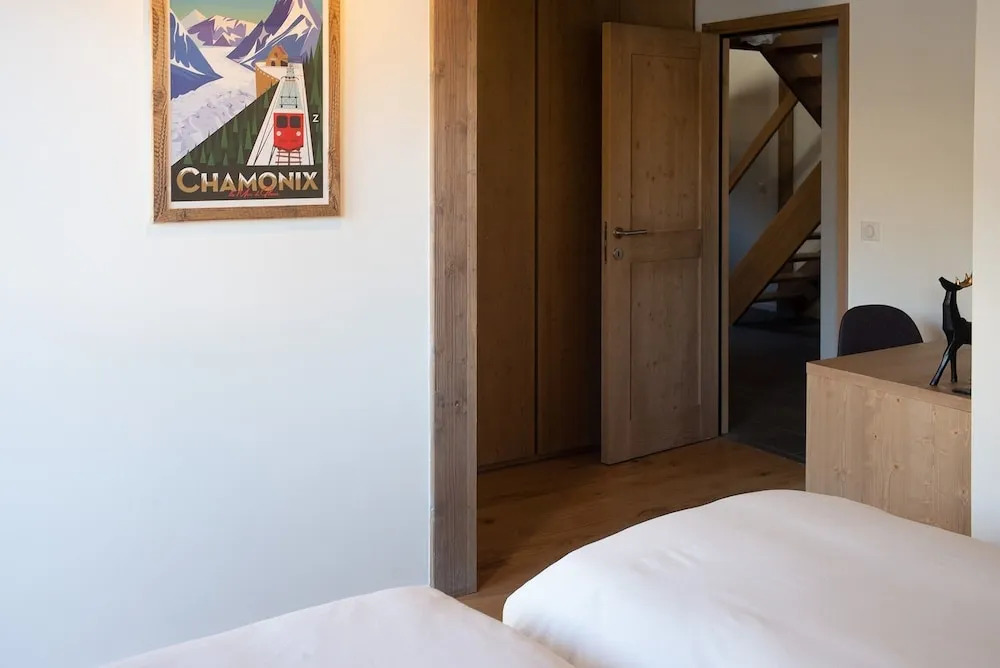 Brand New Chalet In Chamonix Les Praz For 6 People