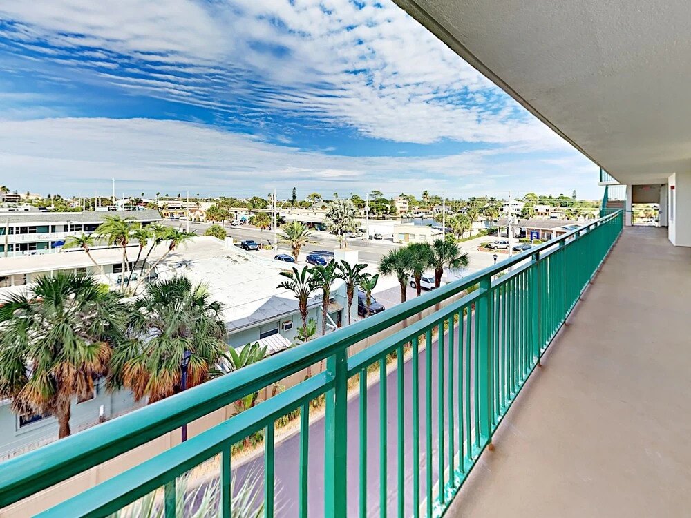 Gulf Boulevard #408 - 2 Br Condo