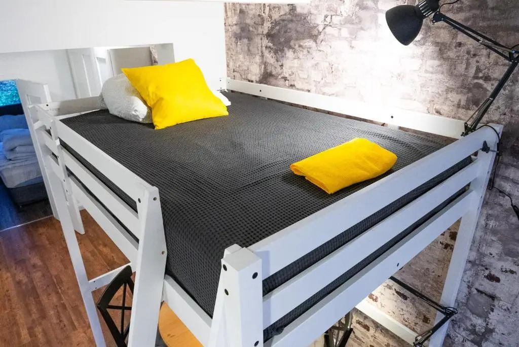 Shabby Chic Apartment in ideal Location