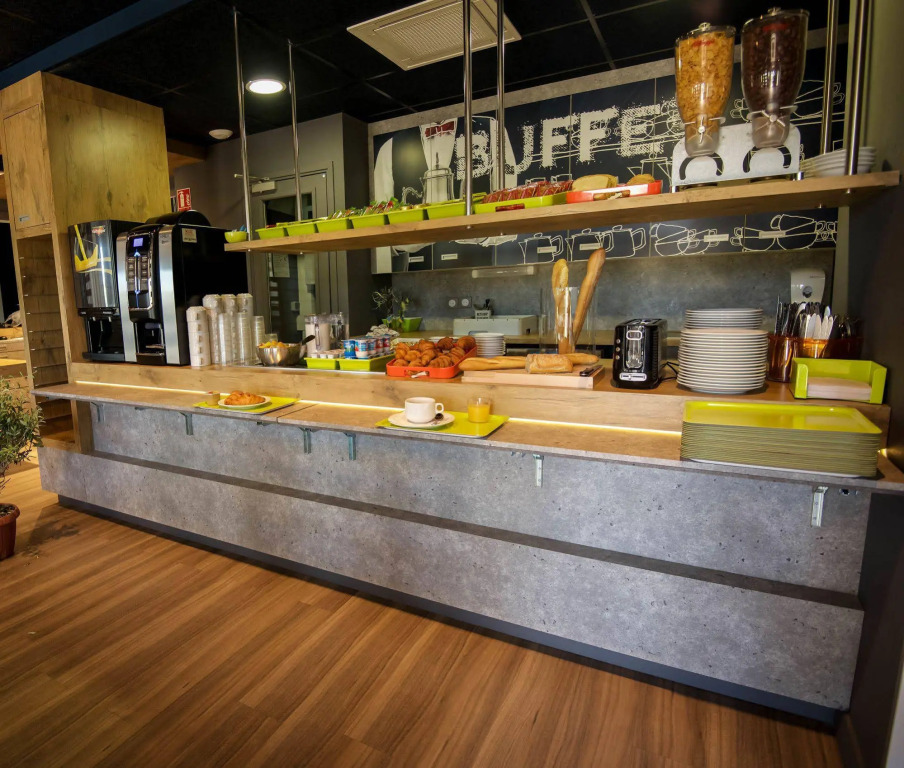 Ibis Budget Saint-Martin-de-Crau Porte de Camargue