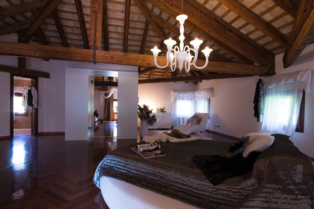 Villa Angela Prestige Park