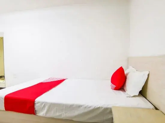 The Peach Blossom Island Hotel in OYO Danyang