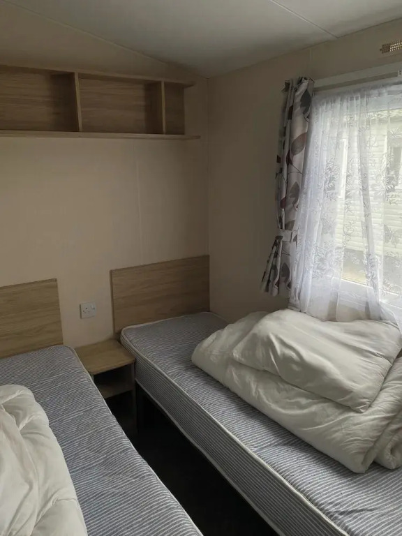 2 bed Caravan in Rhyl , dog Friendly, With Wifi