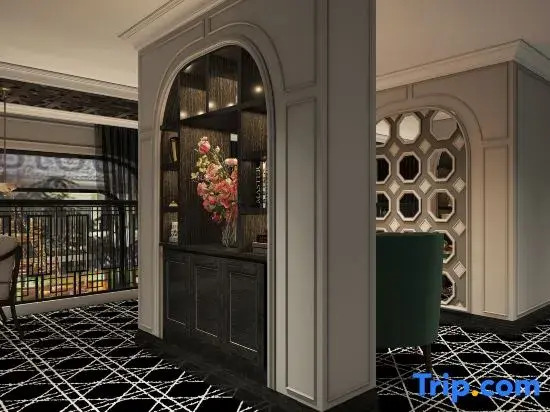 The Emissary Hanoi Hotel & Spa
