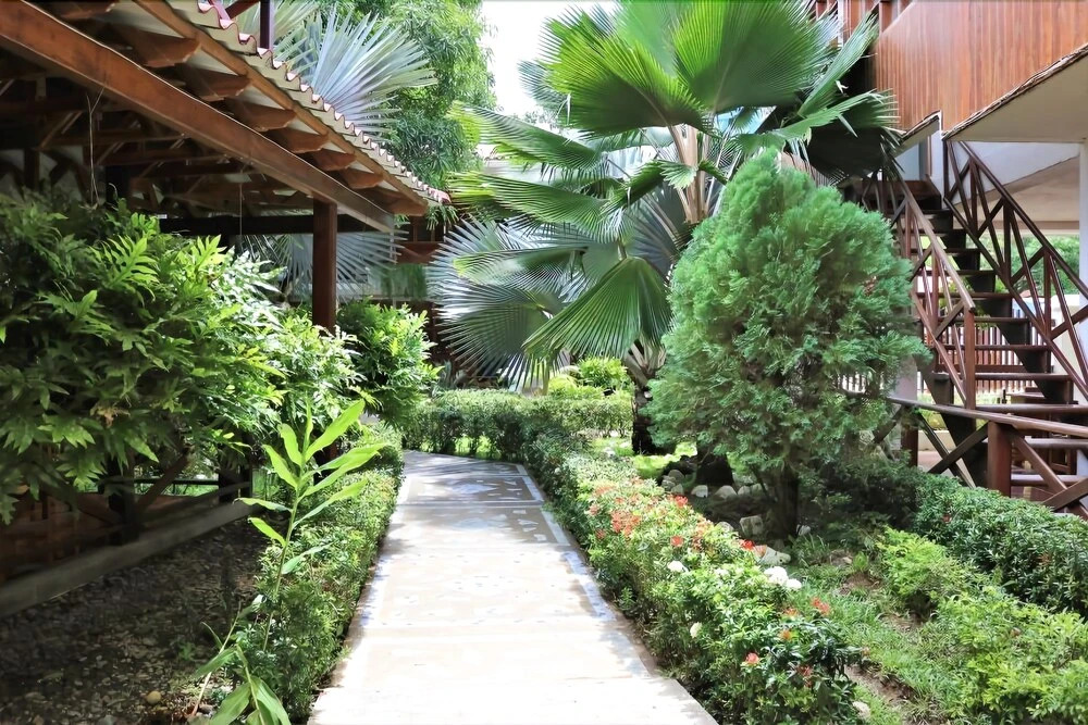 HOTEL BAHÍA PINORROA