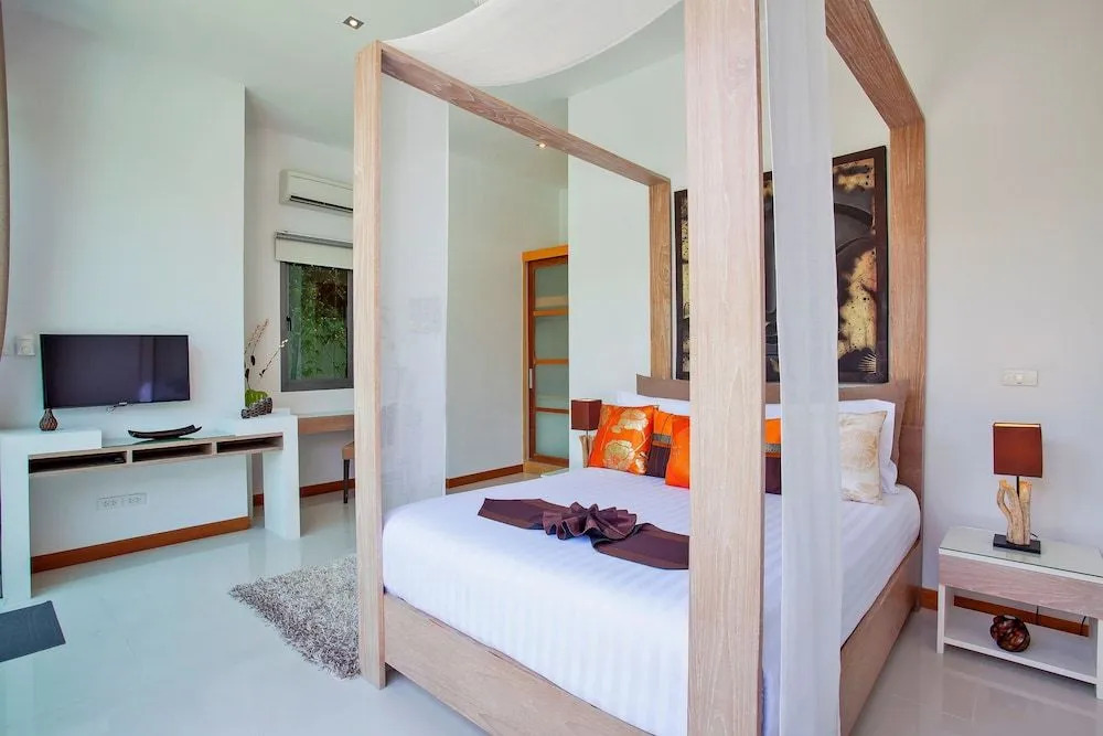 Villa Tangerine